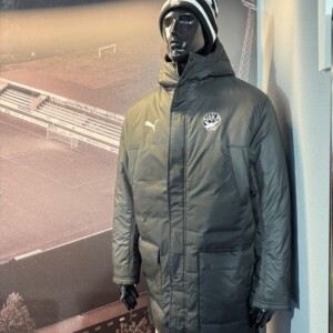 FC Haka x Puma toppatakki